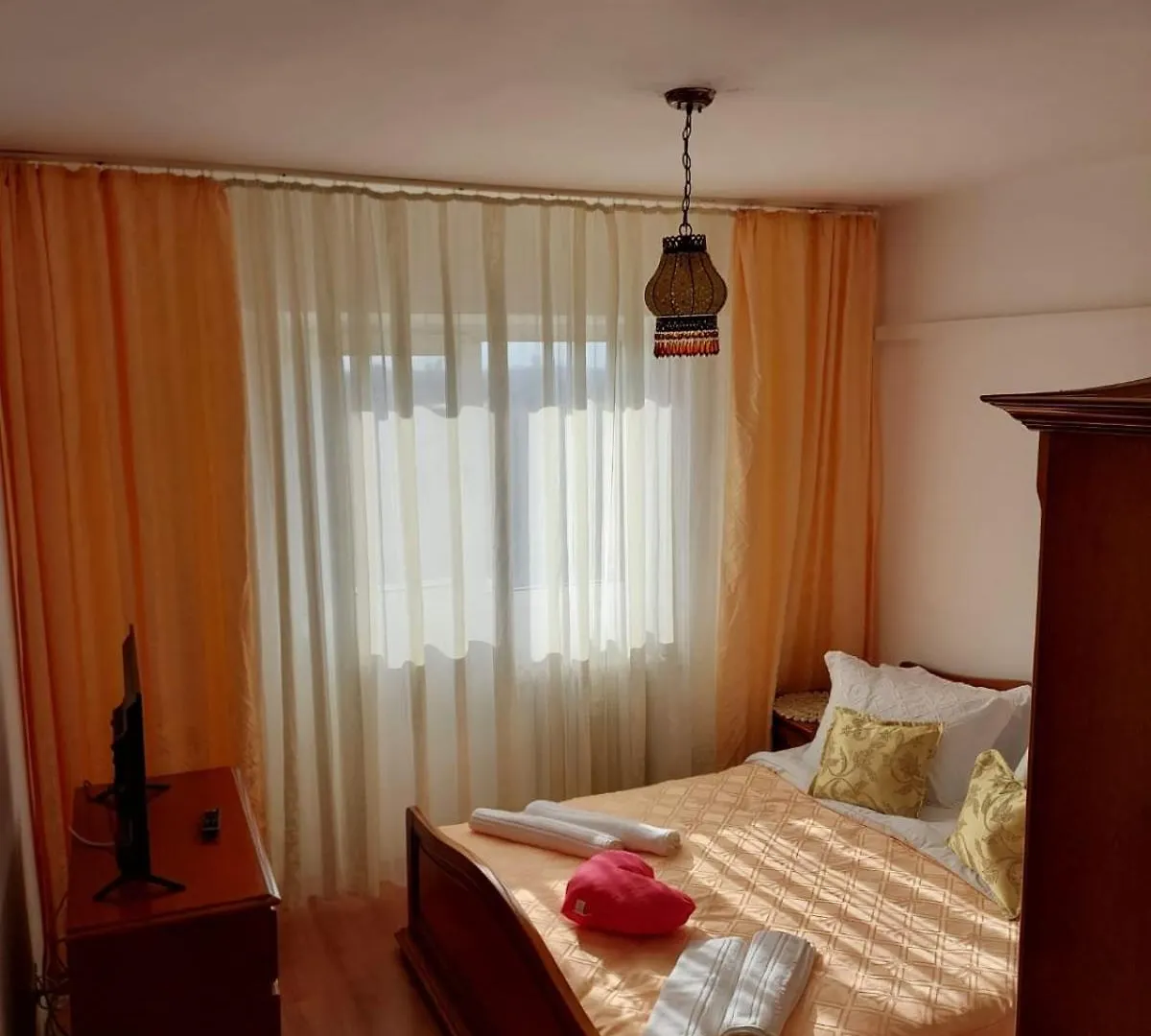 Panorama Mega Apartament Pantelimon Bucureşti